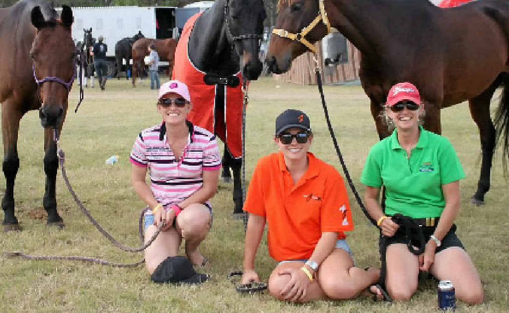 Rachel, Hailey and Jenny Martin let Gem, Ranger and Posh graze in the afternoon. Rachel, Hailey and Jenny Martin let Gem, Ranger and Posh graze in the afternoon.
